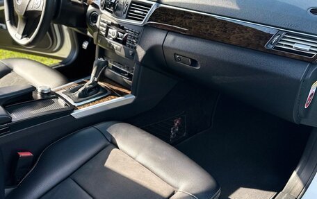 Mercedes-Benz E-Класс, 2011 год, 1 680 000 рублей, 14 фотография