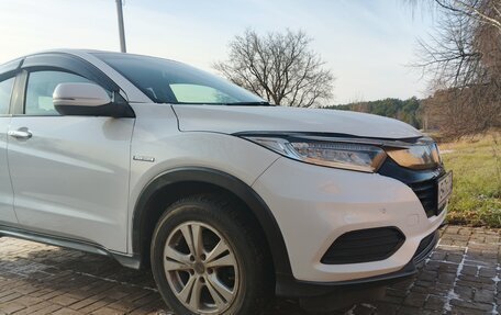 Honda Vezel, 2021 год, 2 498 000 рублей, 4 фотография