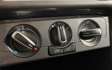 Volkswagen Polo VI (EU Market), 2019 год, 1 247 000 рублей, 14 фотография