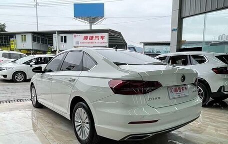 Volkswagen Lavida, 2021 год, 1 520 000 рублей, 2 фотография