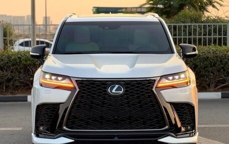 Lexus LX, 2024 год, 17 600 000 рублей, 2 фотография