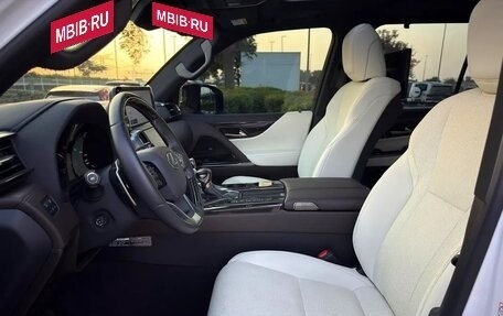 Lexus LX, 2024 год, 17 600 000 рублей, 4 фотография