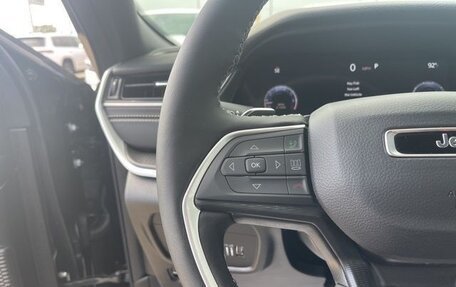 Jeep Grand Cherokee, 2025 год, 9 592 010 рублей, 21 фотография