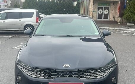 KIA K5, 2021 год, 2 400 000 рублей, 1 фотография