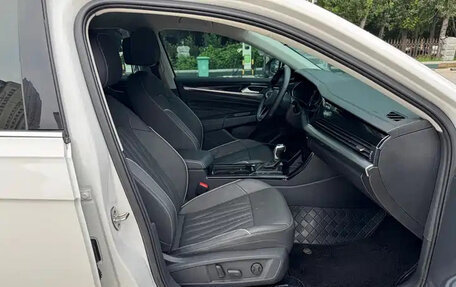 Volkswagen Passat B8 рестайлинг, 2022 год, 2 145 000 рублей, 11 фотография