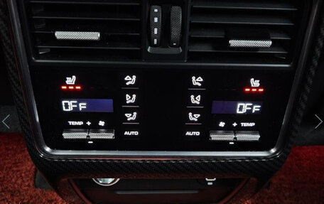 Porsche Cayenne III, 2021 год, 6 990 000 рублей, 7 фотография