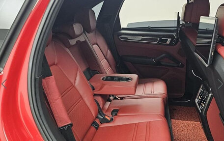 Porsche Cayenne III, 2021 год, 6 990 000 рублей, 10 фотография