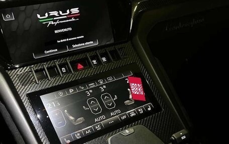 Lamborghini Urus I, 2023 год, 21 828 000 рублей, 3 фотография