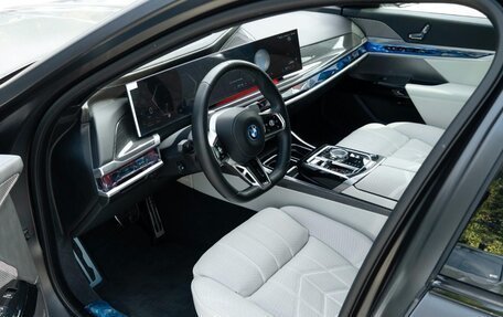 BMW 7 серия, 2024 год, 13 750 077 рублей, 16 фотография