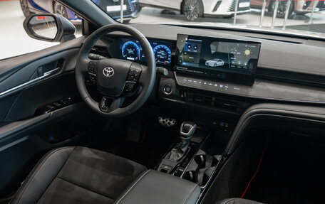 Toyota Camry, 2025 год, 4 890 000 рублей, 5 фотография