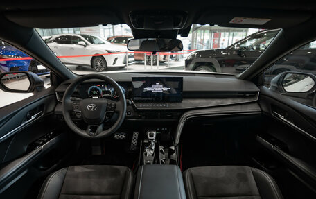 Toyota Camry, 2025 год, 4 890 000 рублей, 6 фотография