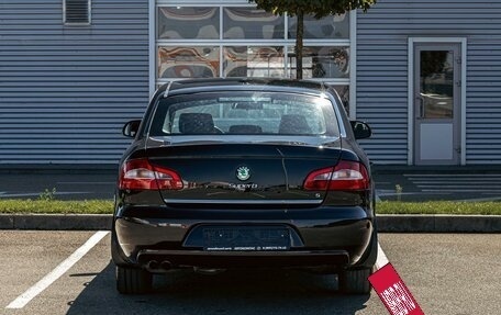 Skoda Superb III рестайлинг, 2013 год, 1 095 000 рублей, 5 фотография