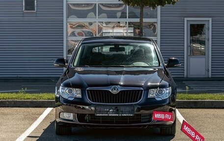 Skoda Superb III рестайлинг, 2013 год, 1 095 000 рублей, 2 фотография