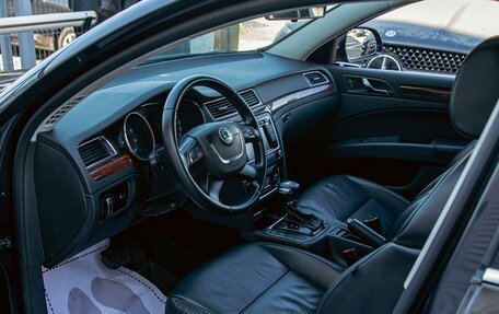 Skoda Superb III рестайлинг, 2013 год, 1 095 000 рублей, 12 фотография