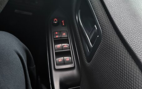 Toyota Voxy III, 2018 год, 2 400 000 рублей, 8 фотография