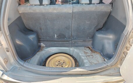 Toyota Raum I, 1998 год, 330 000 рублей, 5 фотография