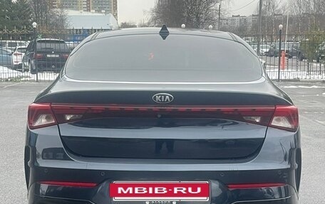 KIA K5, 2021 год, 2 400 000 рублей, 4 фотография
