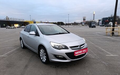 Opel Astra J, 2013 год, 820 000 рублей, 14 фотография