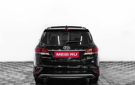 Hyundai Santa Fe III рестайлинг, 2018 год, 1 845 000 рублей, 5 фотография