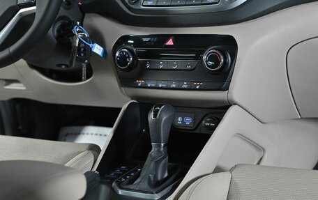 Hyundai Tucson III, 2018 год, 1 655 000 рублей, 12 фотография