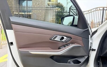 BMW 3 серия, 2023 год, 3 400 000 рублей, 10 фотография