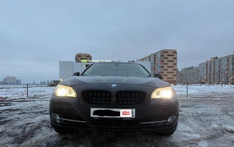 BMW 5 серия, 2013 год, 1 800 000 рублей, 3 фотография