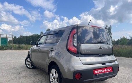 KIA Soul II рестайлинг, 2018 год, 1 360 000 рублей, 3 фотография