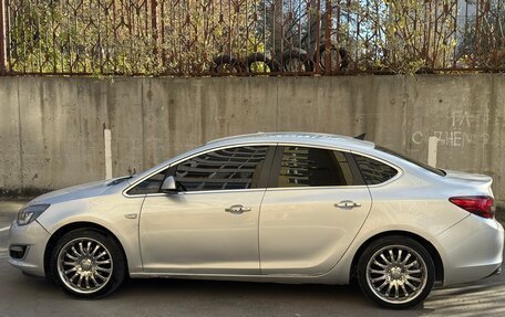 Opel Astra J, 2013 год, 680 000 рублей, 6 фотография