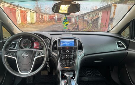 Opel Astra J, 2013 год, 680 000 рублей, 10 фотография