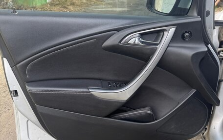 Opel Astra J, 2013 год, 680 000 рублей, 13 фотография