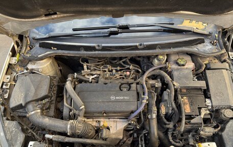 Opel Astra J, 2013 год, 680 000 рублей, 9 фотография