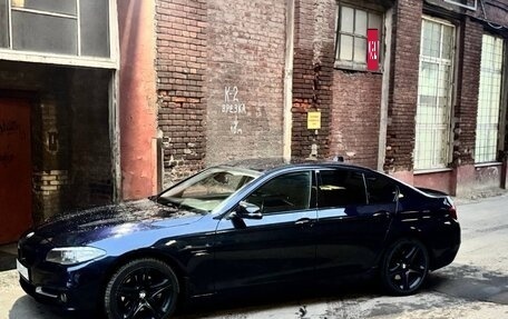 BMW 5 серия, 2015 год, 2 000 000 рублей, 2 фотография