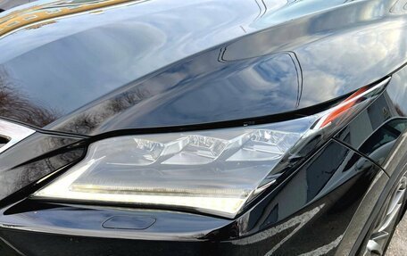 Lexus RX IV рестайлинг, 2016 год, 3 300 000 рублей, 4 фотография