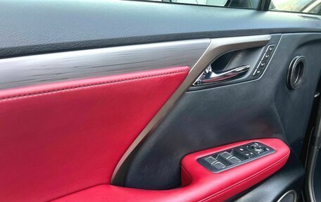 Lexus RX IV рестайлинг, 2016 год, 3 300 000 рублей, 15 фотография