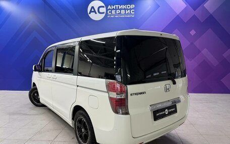 Honda Stepwgn IV, 2010 год, 1 250 000 рублей, 6 фотография