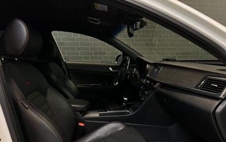 KIA Optima IV, 2018 год, 1 960 000 рублей, 9 фотография