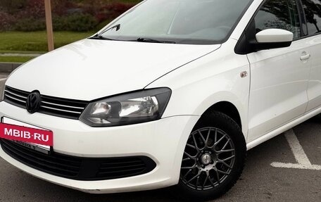 Volkswagen Polo VI (EU Market), 2013 год, 650 000 рублей, 4 фотография