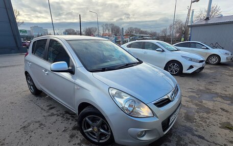 Hyundai i20 IB рестайлинг, 2010 год, 799 000 рублей, 4 фотография
