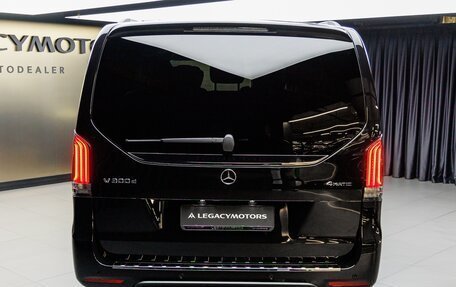 Mercedes-Benz V-Класс, 2025 год, 14 840 000 рублей, 4 фотография