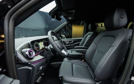 Mercedes-Benz V-Класс, 2025 год, 14 840 000 рублей, 13 фотография