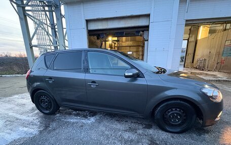 KIA cee'd I рестайлинг, 2011 год, 860 000 рублей, 3 фотография