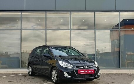 Hyundai Solaris II рестайлинг, 2013 год, 599 000 рублей, 2 фотография