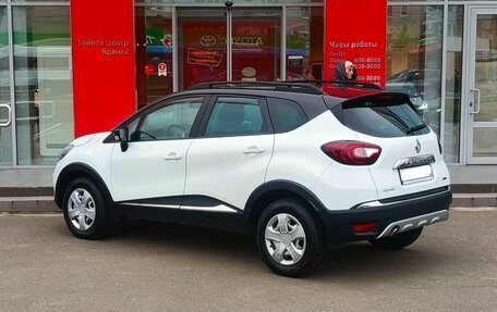 Renault Kaptur I рестайлинг, 2018 год, 1 599 000 рублей, 7 фотография