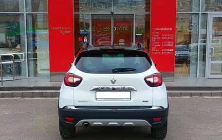 Renault Kaptur I рестайлинг, 2018 год, 1 599 000 рублей, 6 фотография