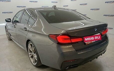 BMW 5 серия, 2020 год, 5 823 000 рублей, 4 фотография