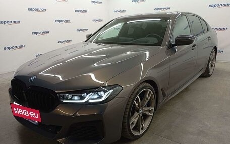 BMW 5 серия, 2020 год, 5 823 000 рублей, 2 фотография