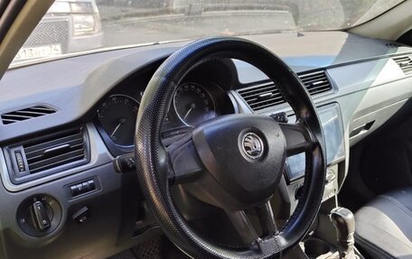 Skoda Rapid I, 2017 год, 400 000 рублей, 8 фотография