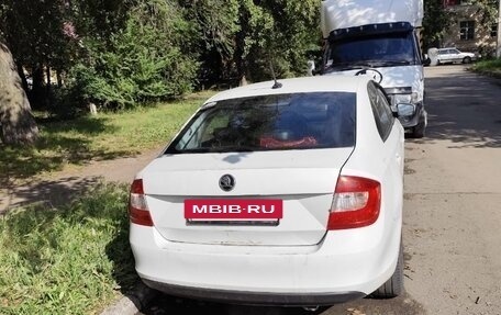 Skoda Rapid I, 2017 год, 400 000 рублей, 2 фотография