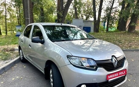 Renault Logan II, 2015 год, 455 000 рублей, 6 фотография