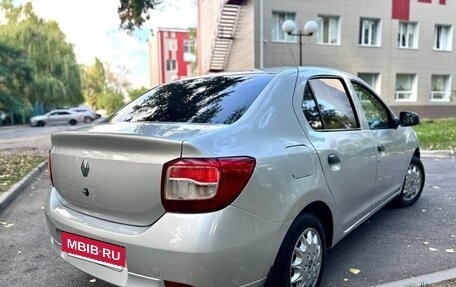 Renault Logan II, 2015 год, 455 000 рублей, 2 фотография